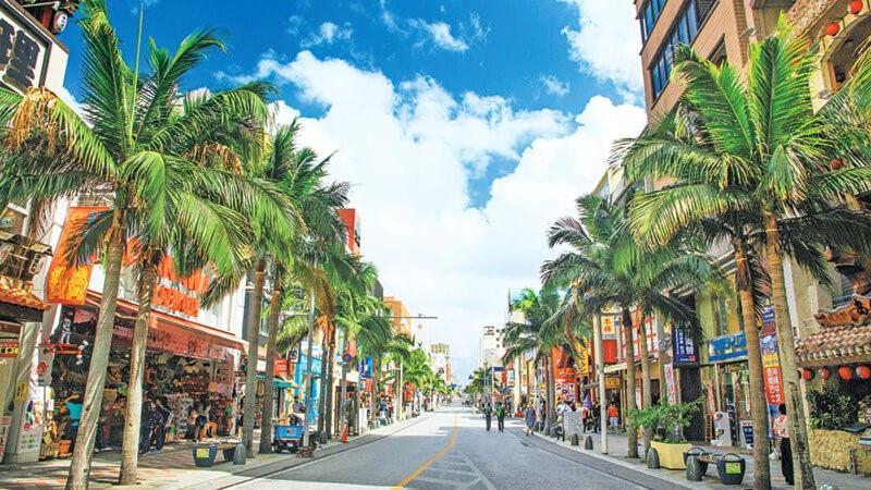 Okinawa Naha Jinjin -沖縄伝統体験型宿じんじん- Exterior foto